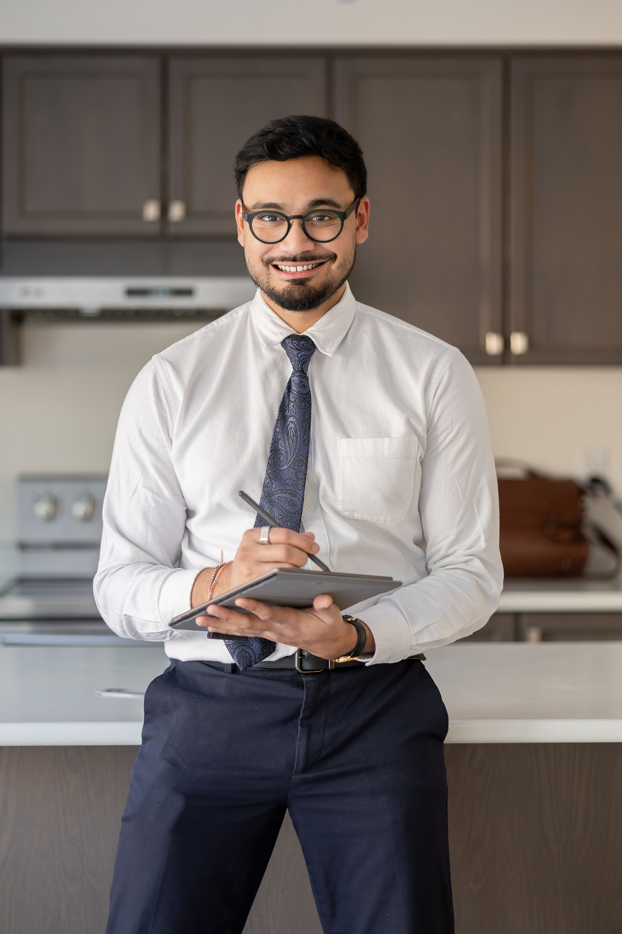 Arittra Barua Dibyo — Buyer's Agent